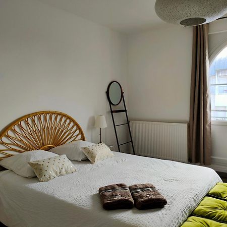 A La Villa Perroy Les Chambres Sont Spacieuses Et Les Petit-Dejeuners Offerts Dunkirk ภายนอก รูปภาพ
