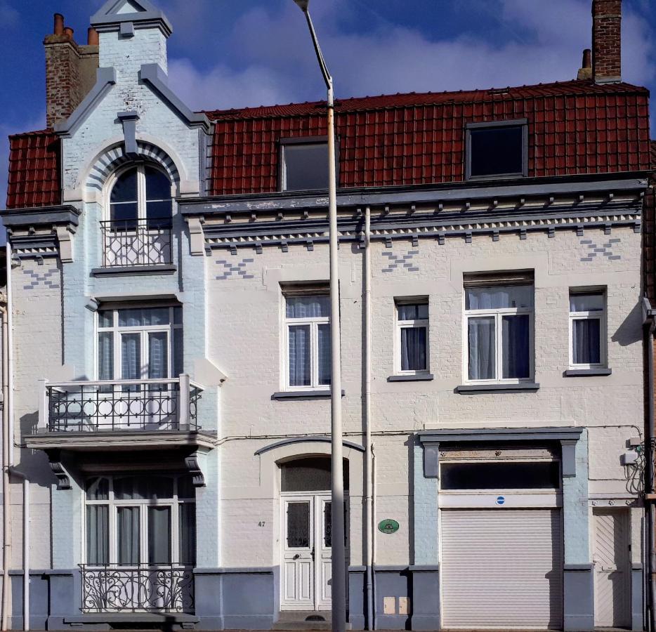 A La Villa Perroy Les Chambres Sont Spacieuses Et Les Petit-Dejeuners Offerts Dunkirk ภายนอก รูปภาพ