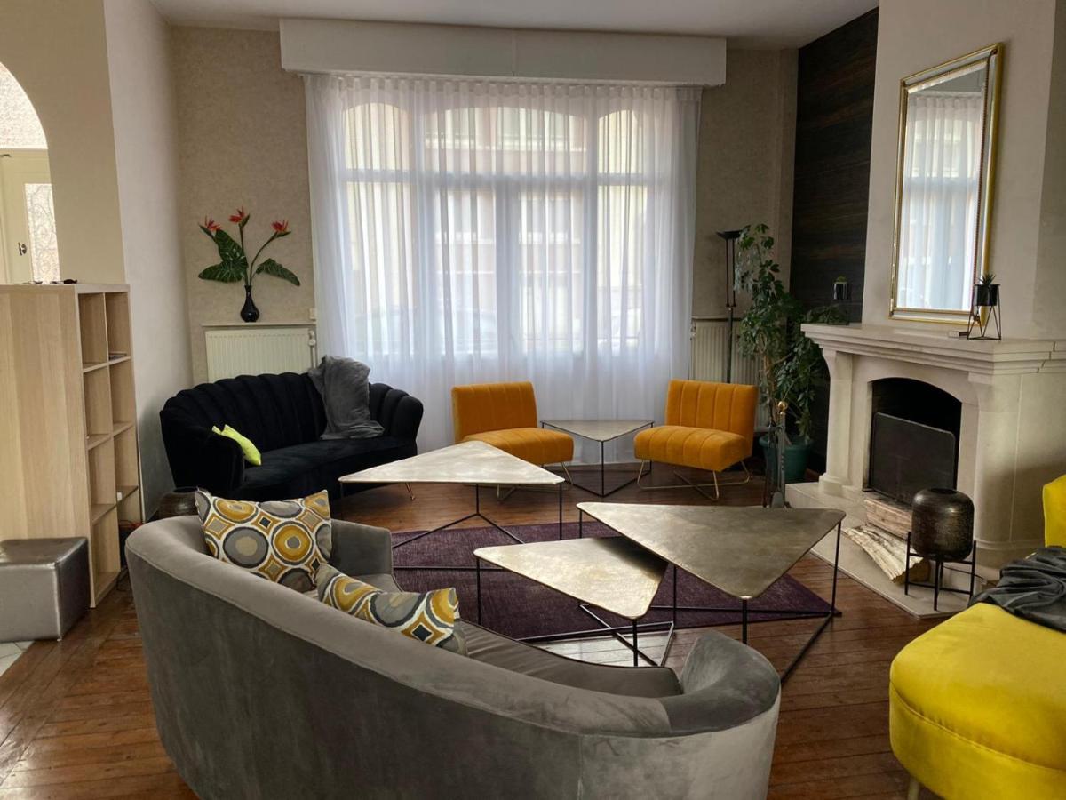 A La Villa Perroy Les Chambres Sont Spacieuses Et Les Petit-Dejeuners Offerts Dunkirk ภายนอก รูปภาพ