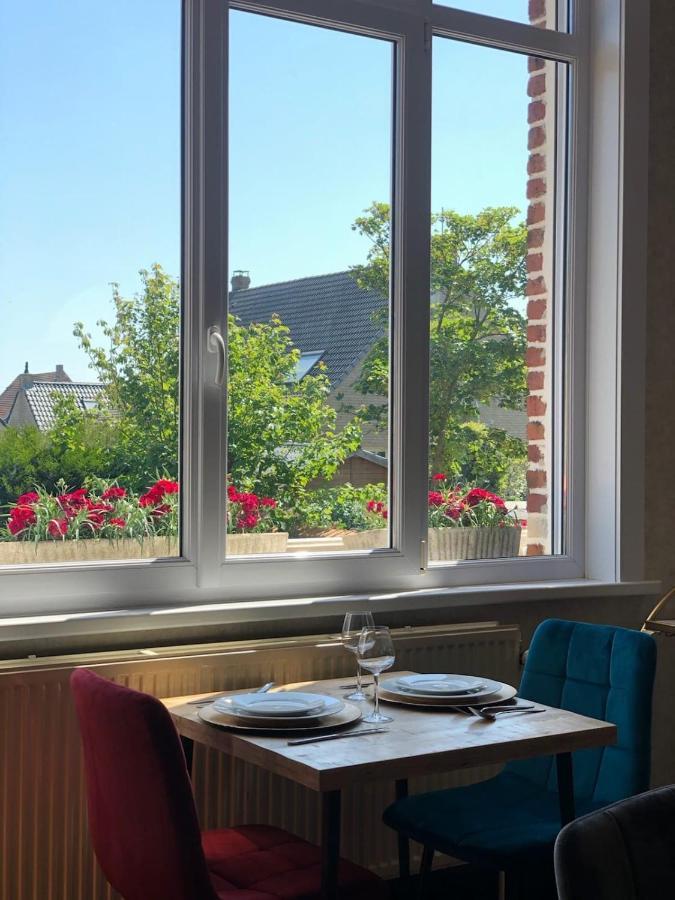 A La Villa Perroy Les Chambres Sont Spacieuses Et Les Petit-Dejeuners Offerts Dunkirk ภายนอก รูปภาพ