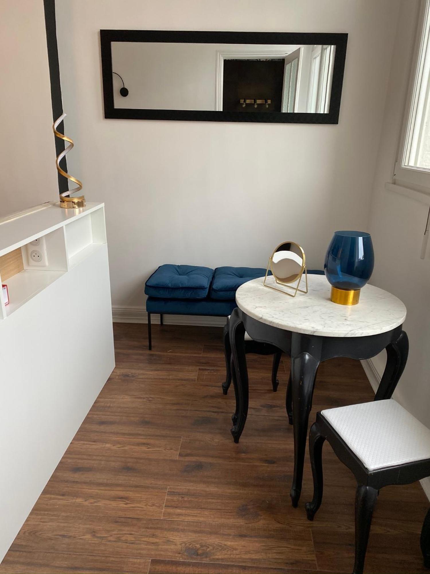 A La Villa Perroy Les Chambres Sont Spacieuses Et Les Petit-Dejeuners Offerts Dunkirk ห้อง รูปภาพ
